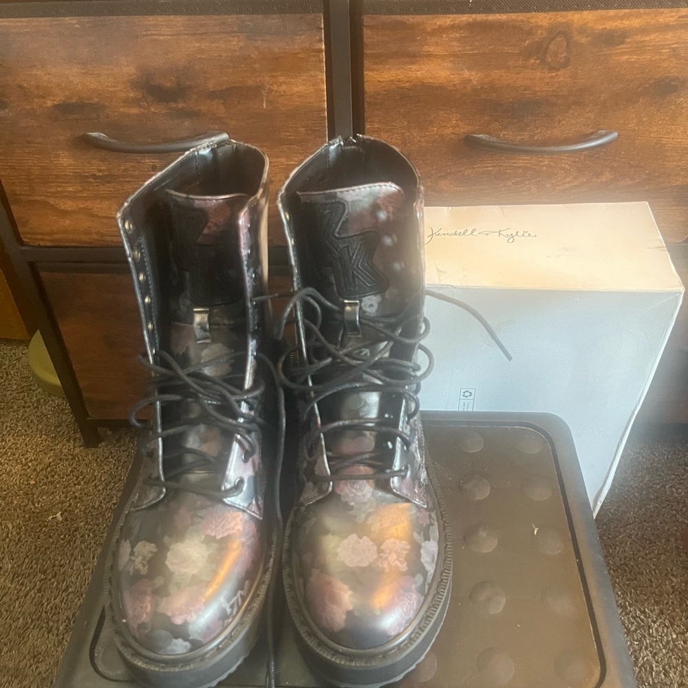 Kendall & Kylie Floral Combat Boots - Black and Multicolor